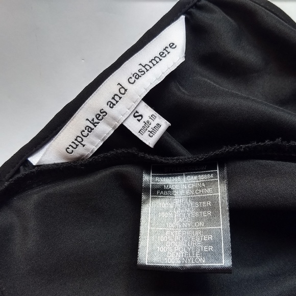 Cupcakes and Cashmere ‘Renee’ Black Lace Dress S - Picture 7 of 8